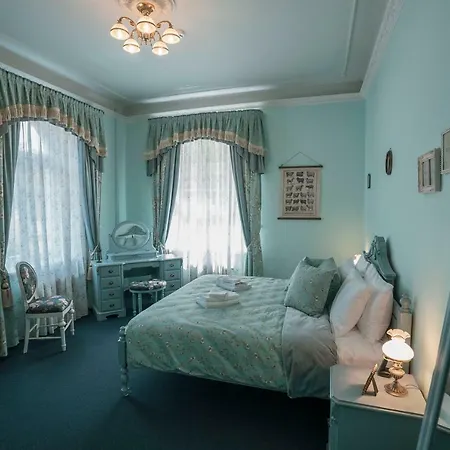 Roze Villa-3